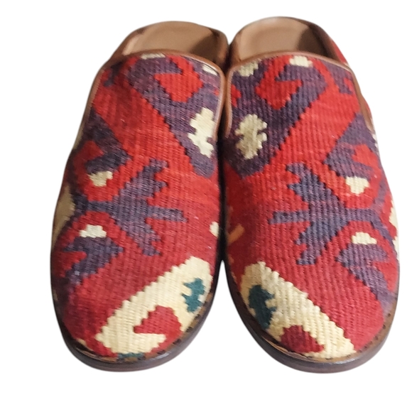 Vintage Red Brown Turkish Wool Rug Mules Slip Ons Stacked Wood Block Heels - Picture 4 of 16
